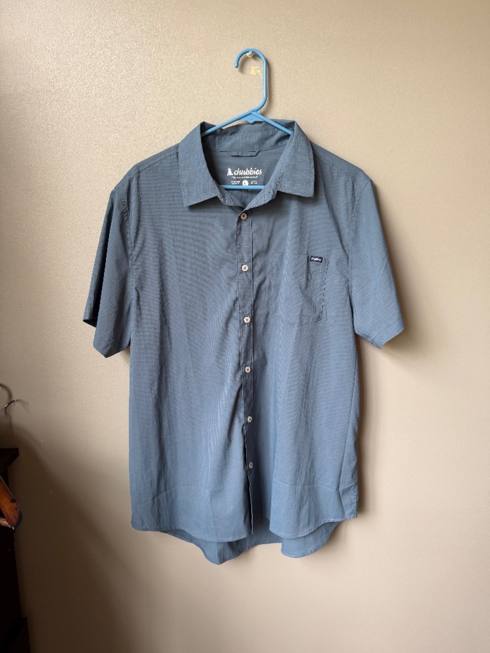 Chubbies Breezetech Friday Shirt